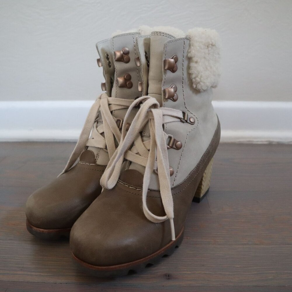 Sorel Jayne Shearling Collar Ankle Boots Size 7